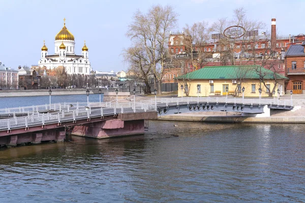Moscú. Isla Balchug — Foto de Stock