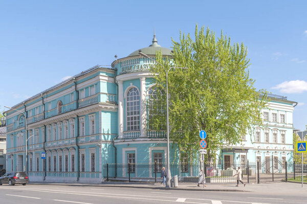 В Москве. Галерея Ильи Глазунова
