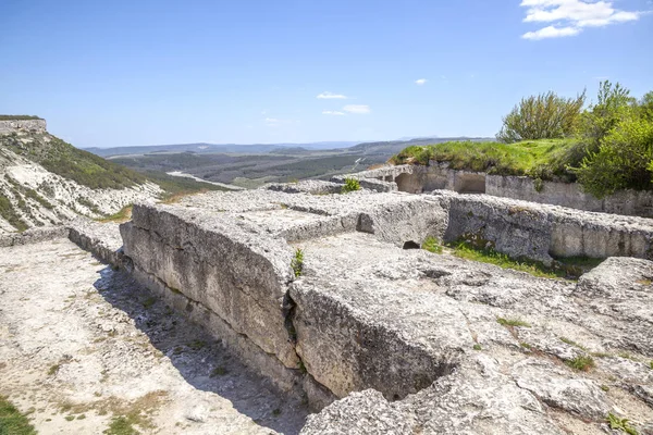 Chufut-Kale, la cueva ciudad-fortaleza — Foto de Stock