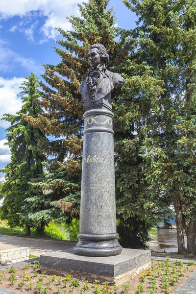 Torzhok. Monumento all'architetto russo Nikolay Lvov — Foto Stock