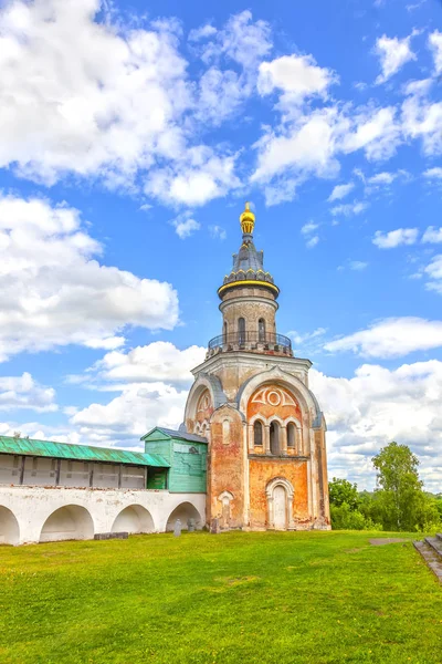 Torzhok. Klasztor novotorzhsky Borisoglebsky — Zdjęcie stockowe