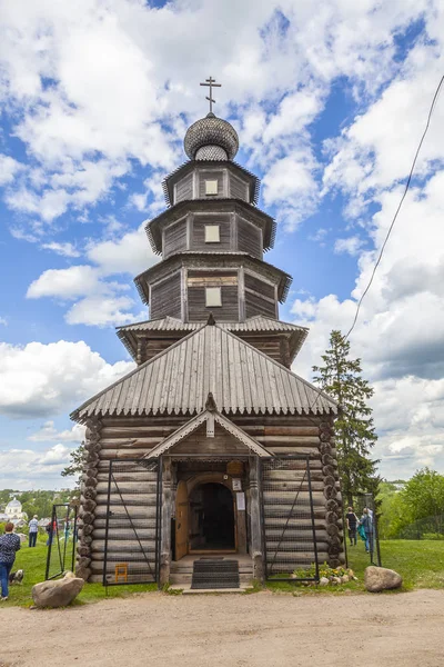 Torzhok. Old-Voznesenskaya Tikhvin Church, 1653 — Stock Photo, Image