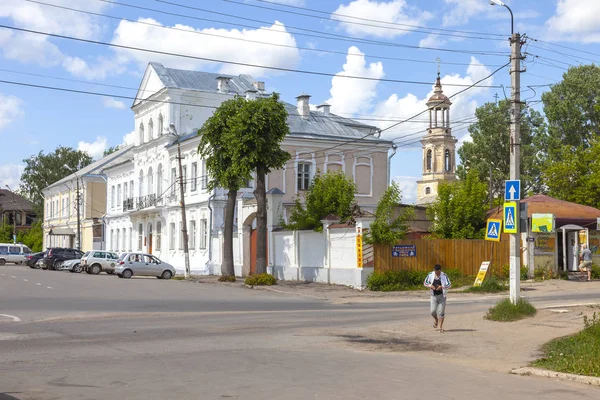 Torzhok. Administrative building — Stock Photo, Image