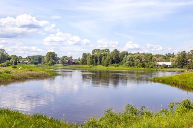 Şehrin Mahallesi Vyshny Volochyok. Tsna Nehri