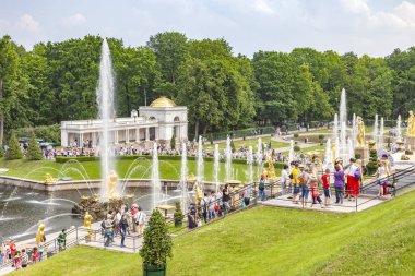 Peterhof. Grand çağlayan