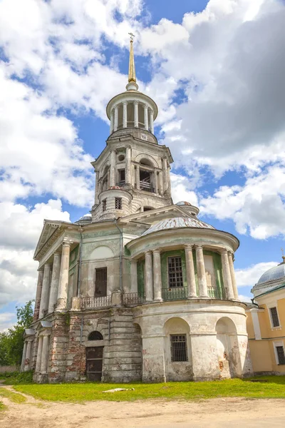 Torzhok. Klostret novotorzhsky Borisoglebskij — Stockfoto