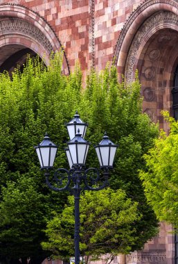 Erivan, Ermenistan'ın ortasındaki eski güzel sokak lâmbası direği.