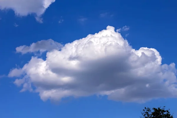 Красивый облачный крупный план . — стоковое фото
