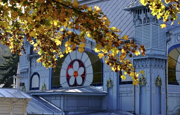 Lermontov Galerij Close Bloemenpark Van Pyatigorsk Noordelijke Kaukasus — Stockfoto