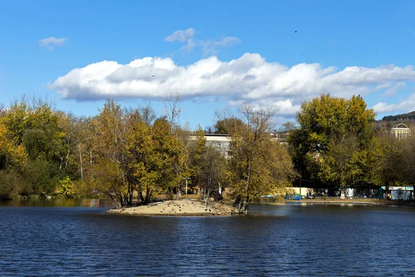 Bella Vista Sul Lago Località Pyatigorsk Caucaso Settentrionale Russia — Foto Stock