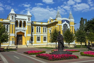 1903 yılından bu yana mühendis ve mimar A. Klepinin Mağribi tarzında inşa ana Narzan hamam eski bina.