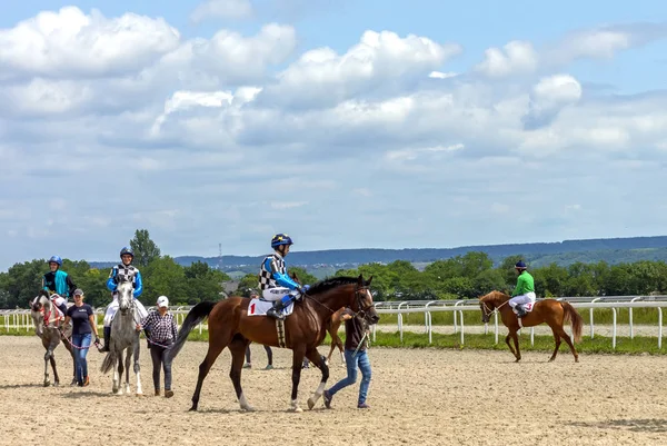 Pyatigorsk Russia Luglio 2019 Finire Corsa Cavalli Premio Asuana Ippodromo — Foto Stock