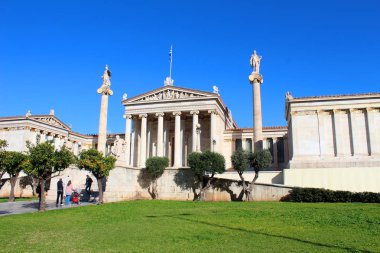 23 Aralık 2018, Atina, Attica, Yunanistan. Atina Üniversitesi. Atina şehir manzaralı. Popüler turistik Avrupa hedef