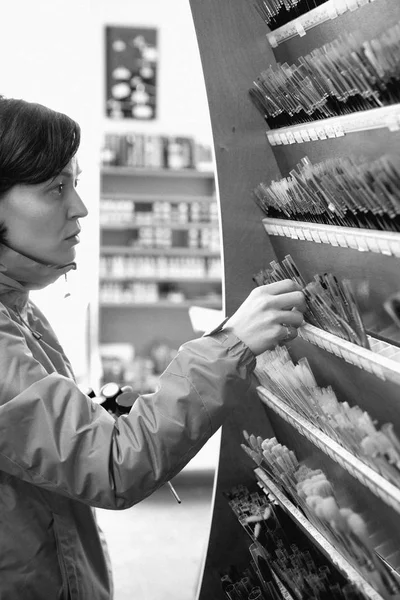 Multicolored drawing materials stored in a store