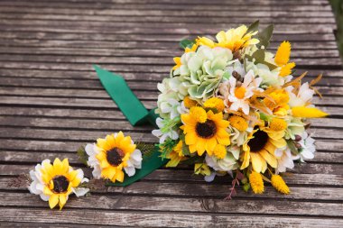 Yapay Çiçek Aranjman