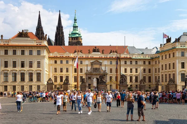The Hradcany Square in the Prague — Stock Photo, Image
