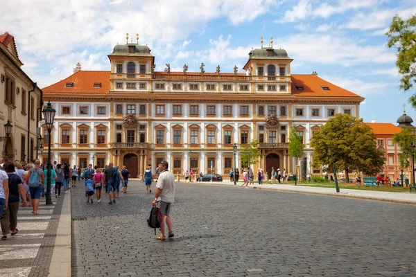 Hradčanského náměstí v Praze — Stock fotografie