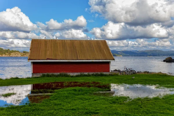 Il paesaggio dei cottage — Foto Stock