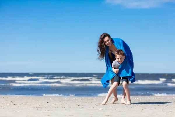 Older Sister Holding Little Brother Beach Love Care Happy Sibling — Stock Photo, Image