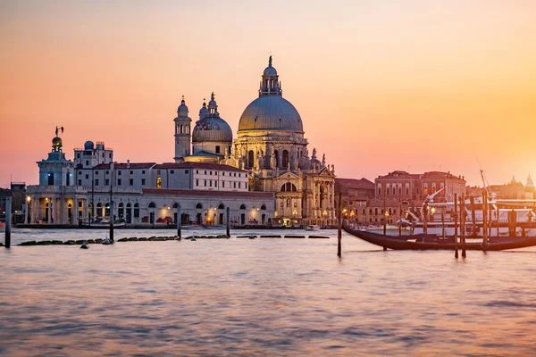 Εκκλησία Της Santa Maria Della Salute Κατά Ηλιοβασίλεμα Βενετία Ιταλία — Φωτογραφία Αρχείου