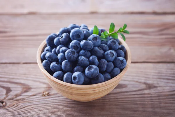 Bowl Full Blueberries Wooden Table — Stock Photo, Image