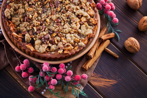 Gingerbread Tart Apples Nuts Christmas Time — Stock Photo, Image