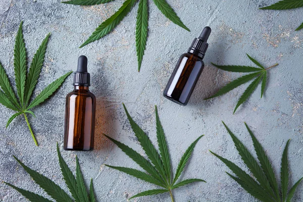 Cannabis oil extracts — Stock Photo, Image