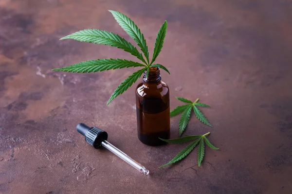 Cannabis oil extracts — Stock Photo, Image