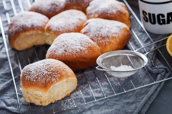 Focacce brioche fresche — Foto Stock