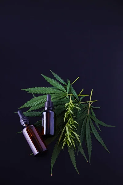 Cannabis oil extracts — Stock Photo, Image