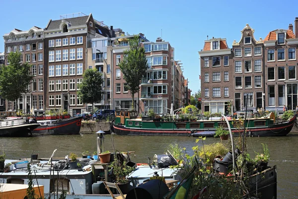 Niederlande Amsterdam Juli 2018 Amsterdam Straßen Kanäle Und Boote — Stockfoto