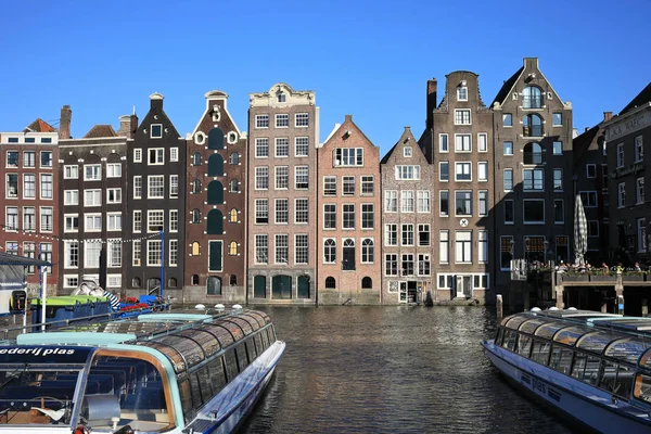 Niederlande Amsterdam Juli 2018 Amsterdam Straßen Kanäle Und Boote — Stockfoto