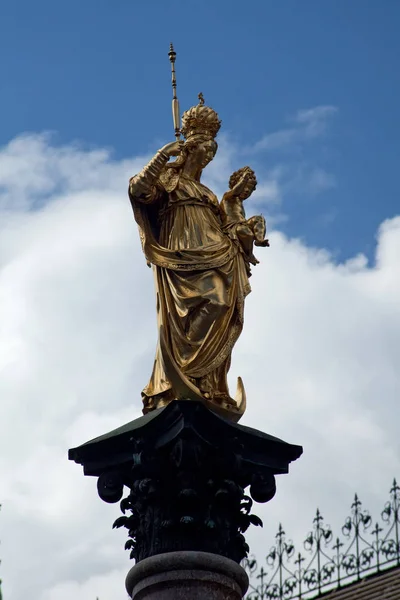 Tyskland München Juni 2012 Tacksägelsedagen Kolumnen Jungfru Maria Marienplatz — Stockfoto