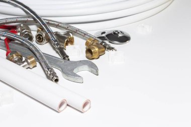 beyaz kopya alanı ile tarih ve sıhhi tesisat araçları