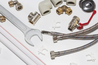 beyaz kopya alanı ile tarih ve sıhhi tesisat araçları