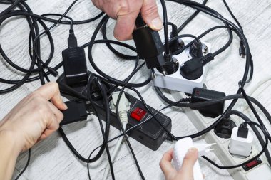 Bir sürü elektrik prizi-olanaklı kılmak aygıt. Güç tasarrufu