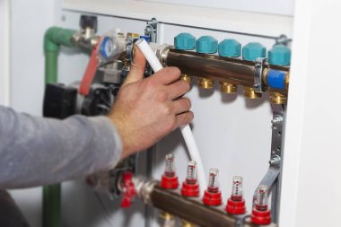 Isıtma sisteminin boru hattı kurulumu, yer altı ısıtma bağlantıları, bağlantı aşamaları