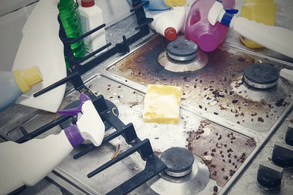 Dirty Kitchen Stove Empty Full Bottles Detergents — Stock Photo, Image