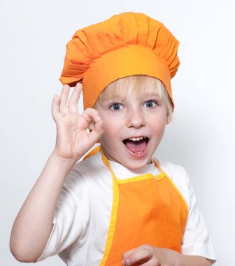 Şef aşçı olarak çocuk