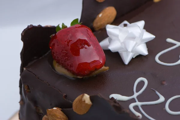 Close View Chocolate Cake Chocolate Icing Strawberry — Stock Photo, Image