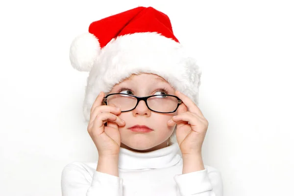 Piccolo Ragazzo Sorridente Con Cappello Rosso Babbo Natale Occhiali Isolati — Foto Stock