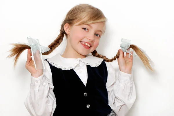 Portret Van Mooie Tiener School Meisje Voor Witte Muur — Stockfoto