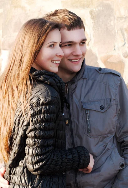 Portrait Happy Young Teenage Couple Outdoor — Stock Photo, Image