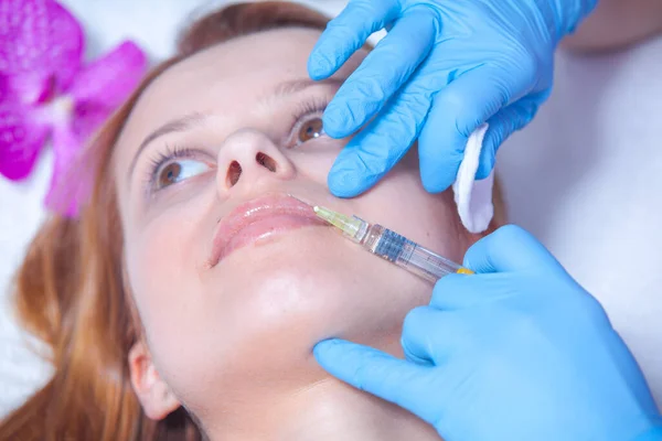 Procédure Injection Dans Salon Beauté — Photo