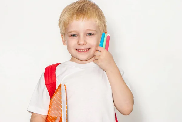 Menino Escola Fundo Leve — Fotografia de Stock