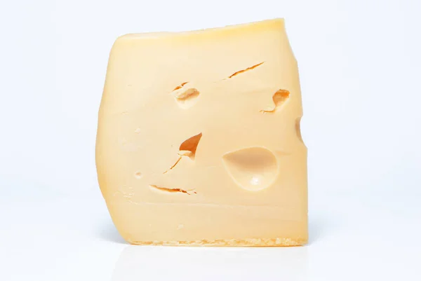 Кусок Сыра Изолирован — стоковое фото