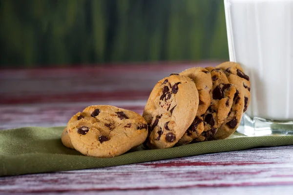 Glass Milk Cookies — Stock Photo, Image