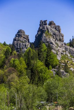 Tustan kale - bir ortaçağ uçurum tarafı kale-şehir, Batı Ukrayna'nın Lviv bölgedeki arkeolojik ve doğal anıt yeri