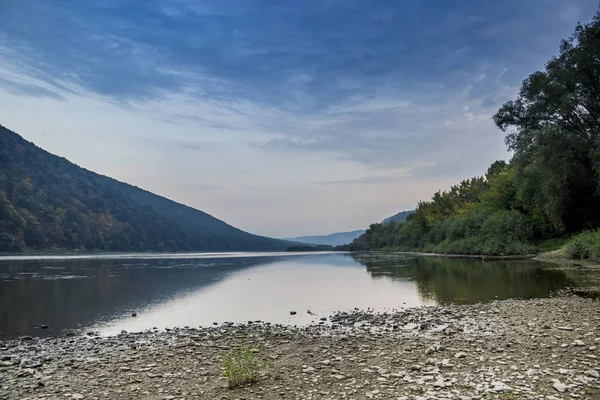 Dniester paesaggio fluviale — Foto Stock