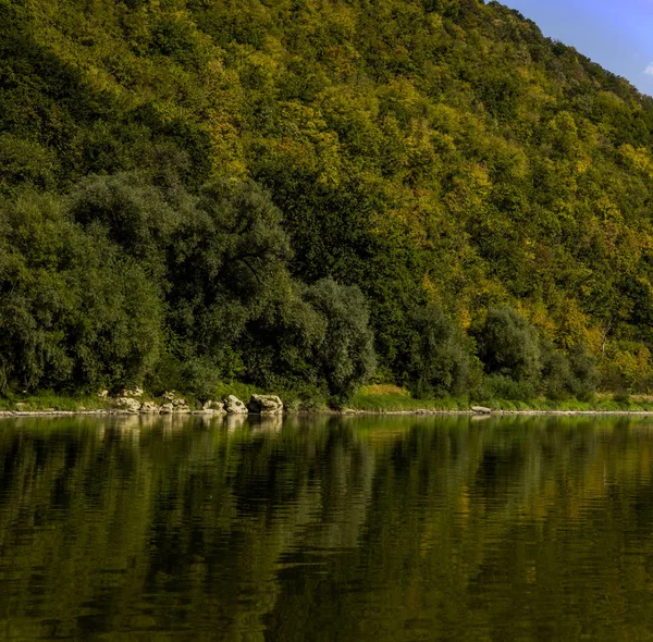 Dniester paesaggio fluviale — Foto Stock